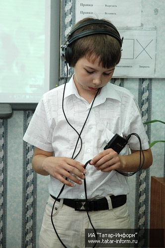 Сайт слабослышащих. Оборудование для глухих детей. Тренажер для слабослышащих. Ассистивные технологии для глухих детей. Звукоусиливающая аппаратура для детей с нарушением слуха.
