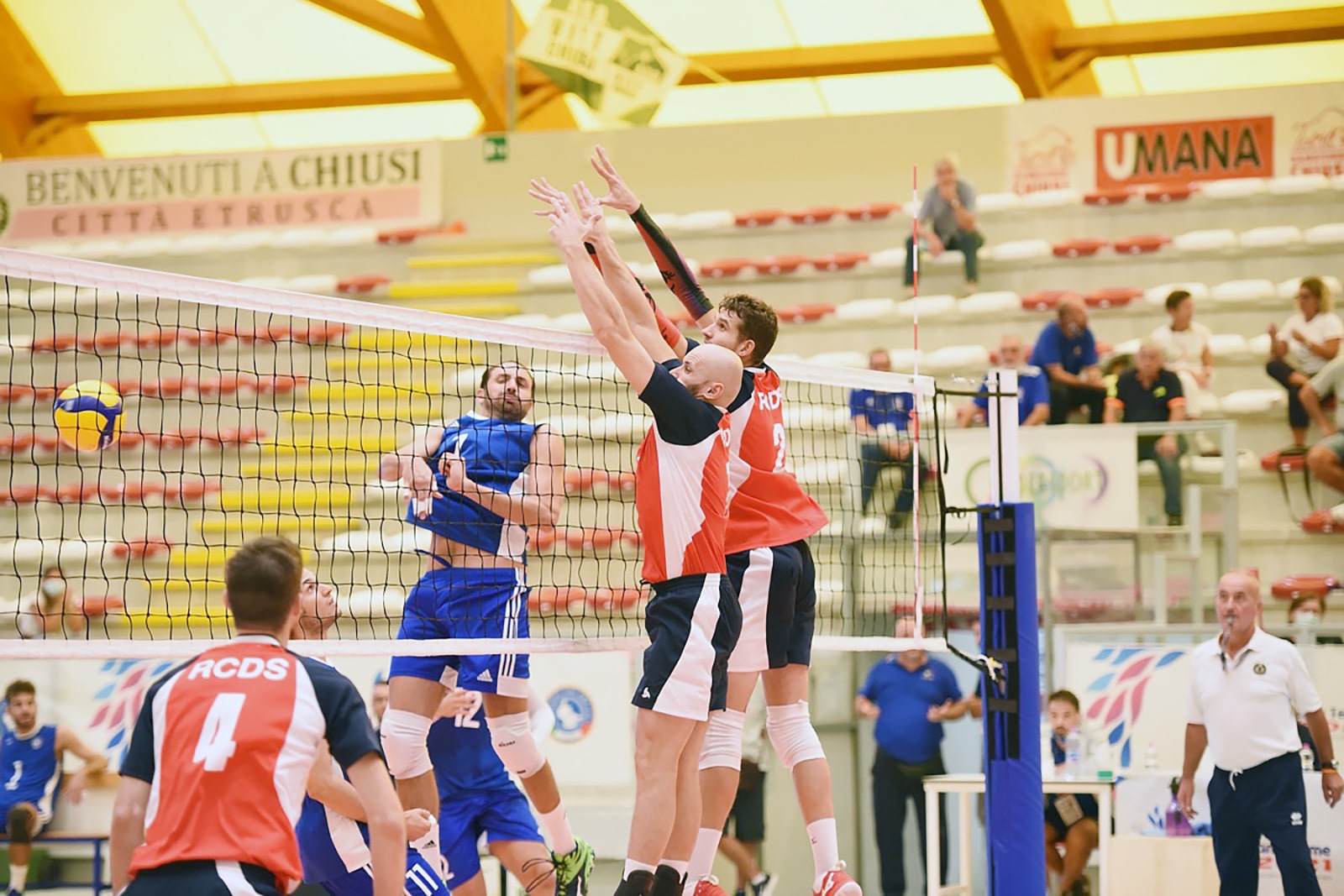 Арена 4 спорта волейбол