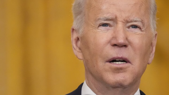 Байдена лучше не слушать, а смотреть: Видео дня с угрозами в адрес России Байдена лучше не слушать, а смотреть: Видео дня с угрозами в адрес России